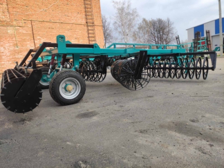 Культиватор дисковий КД-4 з катком "Колісниця"