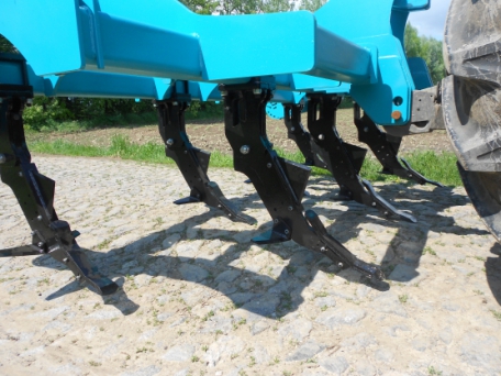 Чизел-глибокорозпушувач ЧГ-4 В (двухрядний)