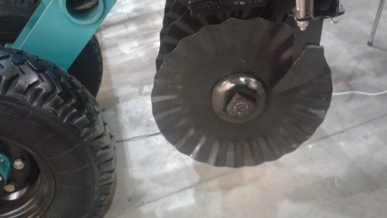 Борона дискова легка причіпна БДЛП-8,0 з дисками "мілкий зуб"