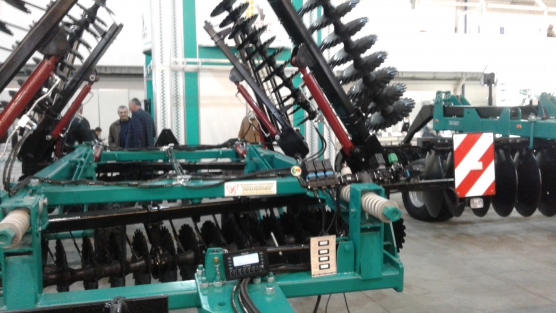 Борона дискова легка причіпна БДЛП-8,0 з дисками "мілкий зуб"