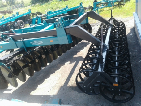 Борони диско-чизельні БДВП-3,0-01; БДВП-3,6-01; БДВП-4,2-01 з профільним катком