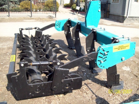 Чизелі-глибокорозпушувачами серії ЧГ