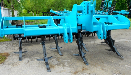 Чизел-глибокорозпушувач ЧГ-4 В (двухрядний)