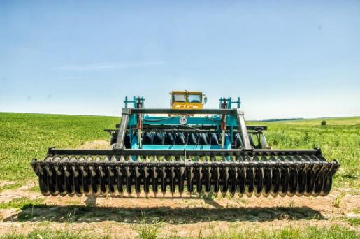 Прикотуючий каток дисковий