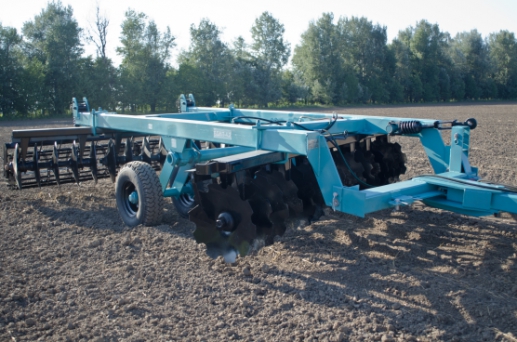 Борони дискові важкі причіпні серії БДВП