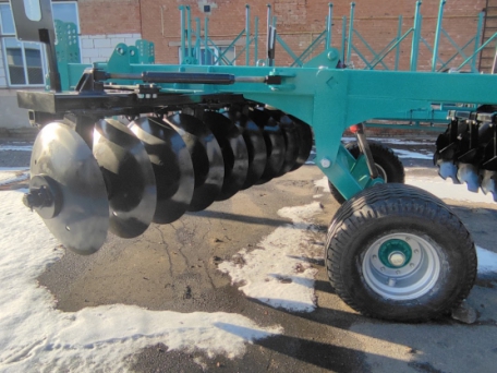 Борона дискова важка причіпна БДВП-4,2-03 глибина обробітку до 30см.