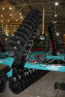 Борона дискова легка причіпна БДЛП-8,0 з дисками "мілкий зуб"