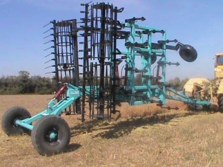 Універсальні культиватори серії КВ